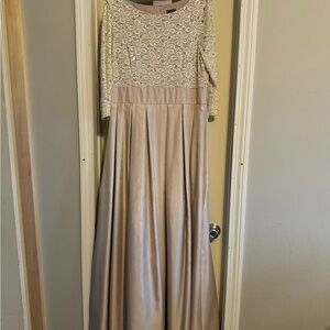 JH Evenings Gown